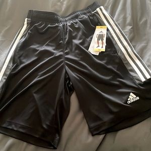 NWT men’s shorts